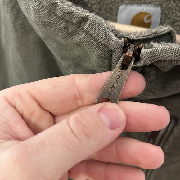 Y2K Carhartt Sherpa-Lined Vest “Army Green” V33 ARG - Picture 9 of 12